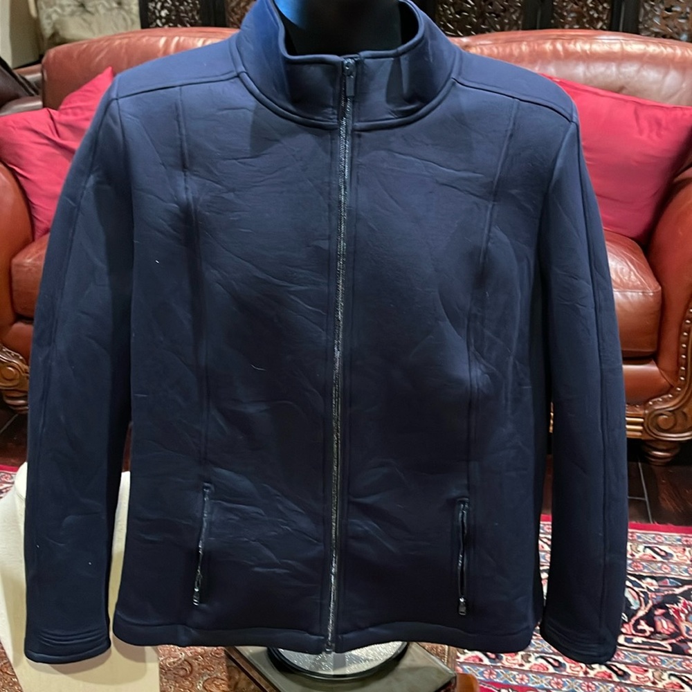 5.1.24  Zuda Navy Blue Jacket XL medium weight